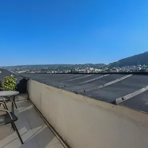 Dogona 第比利斯